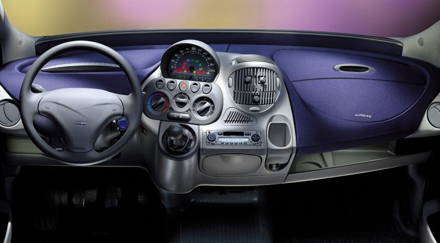 Торпедо Fiat Multipla (186) 1998 года  (фото 9 из 36)
